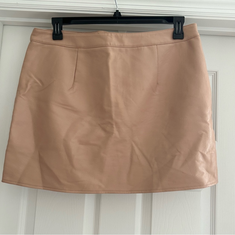 Bar III Faux Leather Skirt Size 14 - Picture 9 of 9
